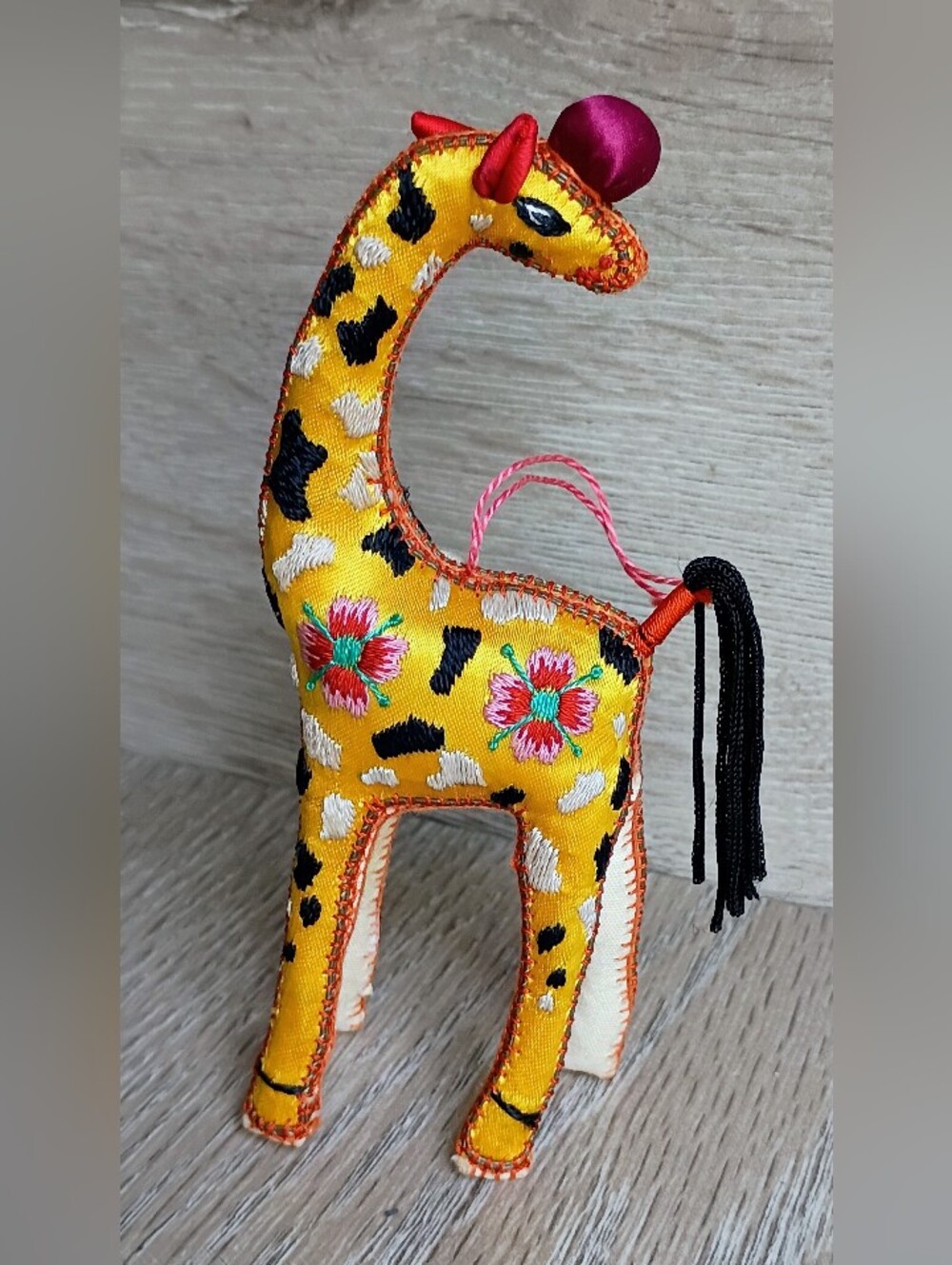 Satin Silk Stuffed Giraffe Ornament Figure Embroidered Vintage Home Decor 4.5"